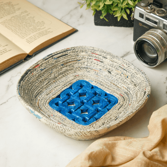 Upcycled Coiled Newspaper Mesh Tray Square